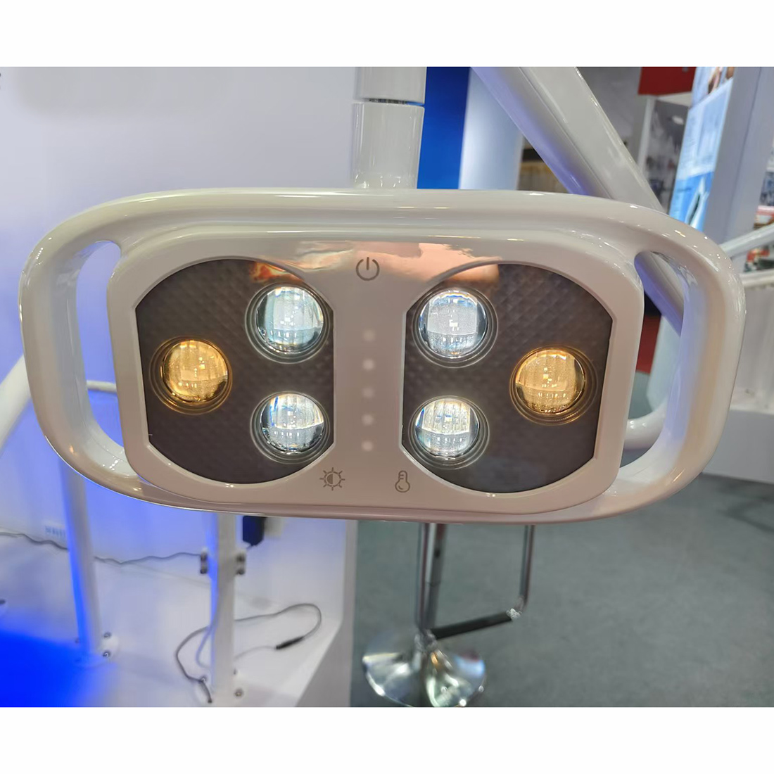 Lámpara de operación Oral Dent - Teeth Whitening Led reseña y precio